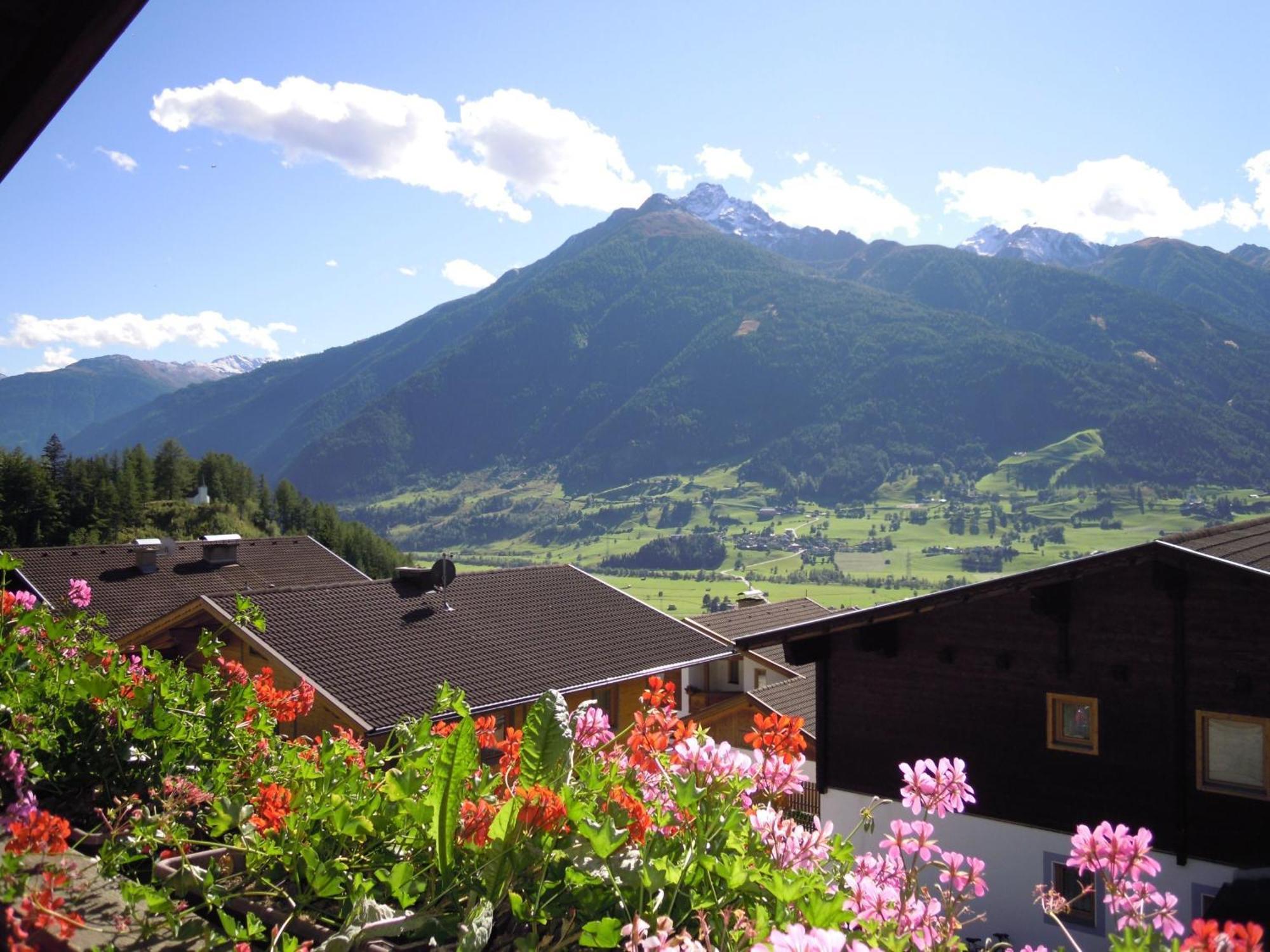 Ferienhaus Resinger Matrei in Osttirol Exterior photo