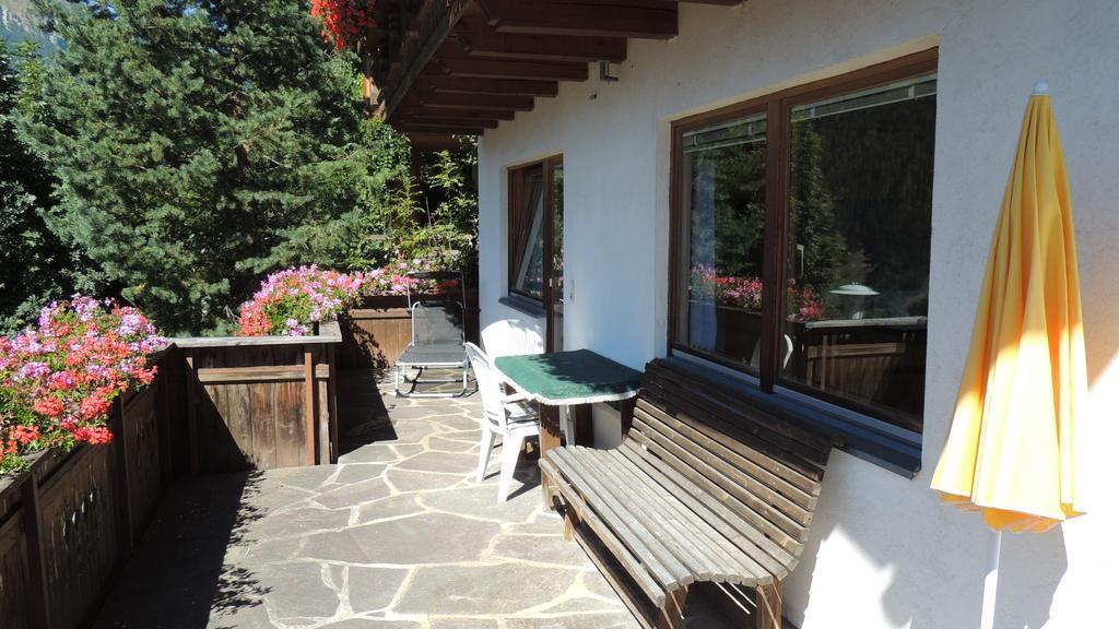 Ferienhaus Resinger Matrei in Osttirol Exterior photo